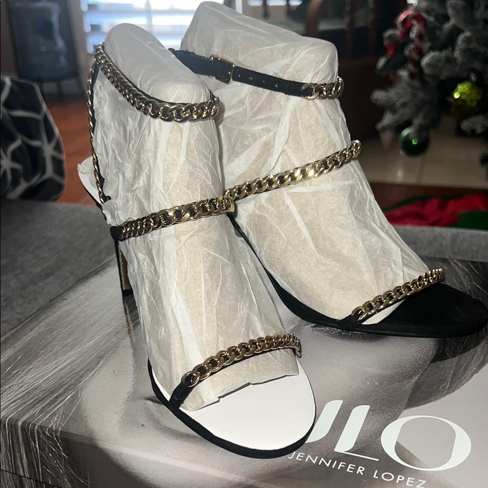 Jennifer Lopez Black Chain-Embellished Women's Heels